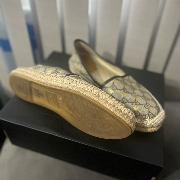 Gucci Espadrilles Authentic* send best offer - Picture 3 of 3